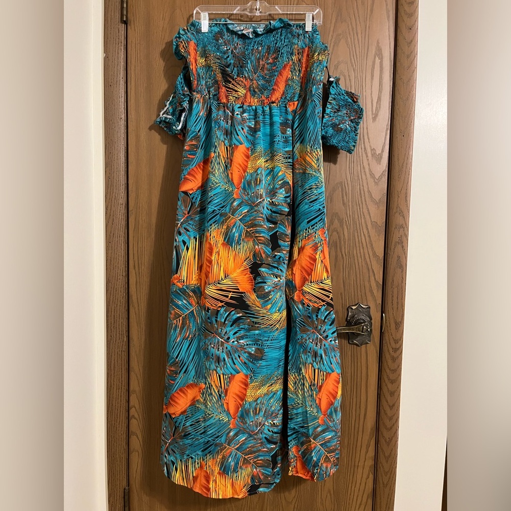 *NWOT* SHEIN Curve Teal and Orange Tropical Maxi Dress